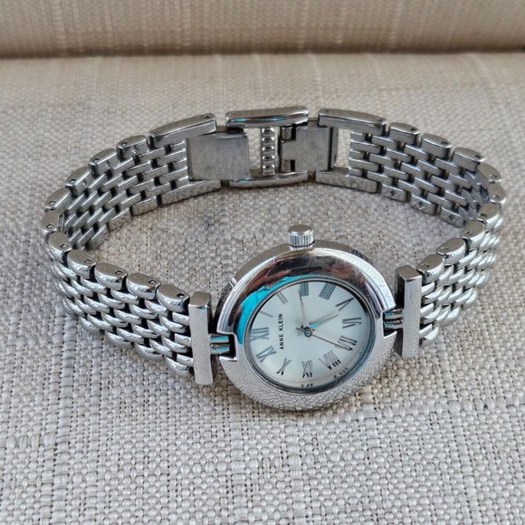 Anne Klein Accessories - Anne Klein Women Wristwatch Quartz Analog Round Face Silver Tone Wrist Watch